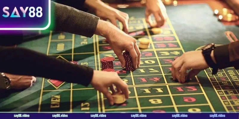 Người chơi nên chọn bàn cược phù hợp với ngân sách khi chơi Roulette.